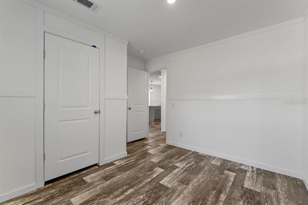 For Sale: $227,100 (3 beds, 2 baths, 1027 Square Feet)