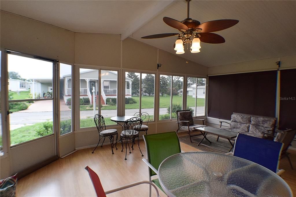 待售: $149,900 (2 贝兹, 2 浴室, 1152 平方英尺)