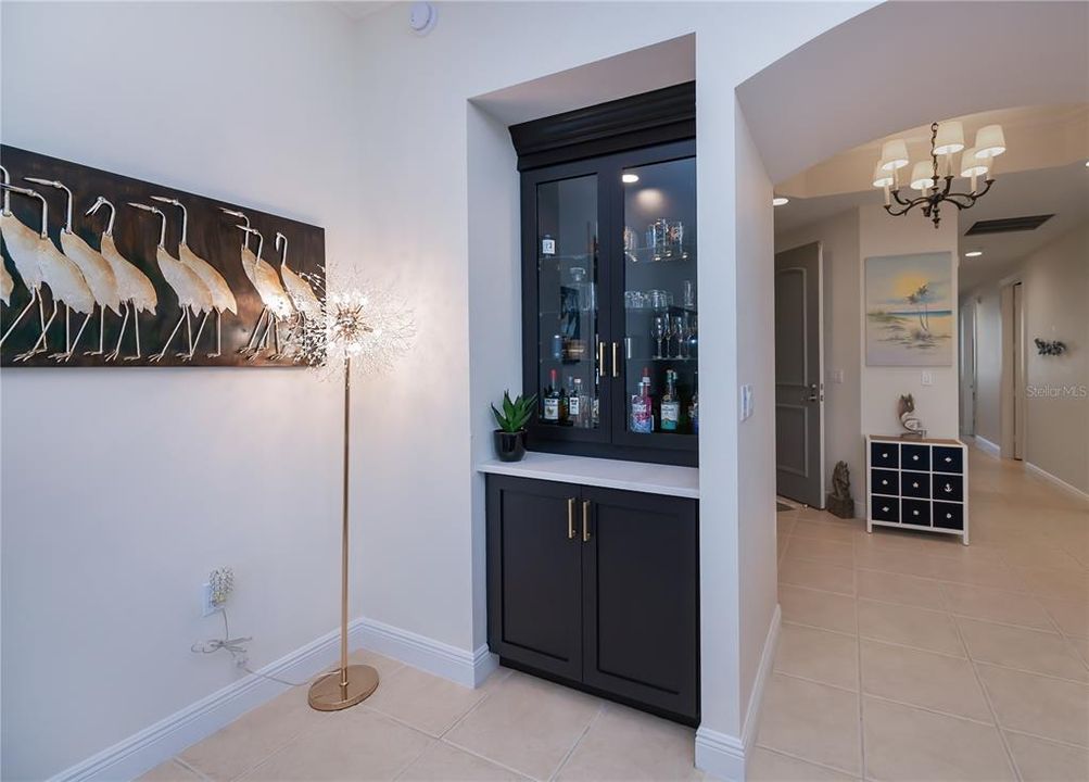 En Venta: $1,250,000 (3 camas, 2 baños, 2230 Pies cuadrados)