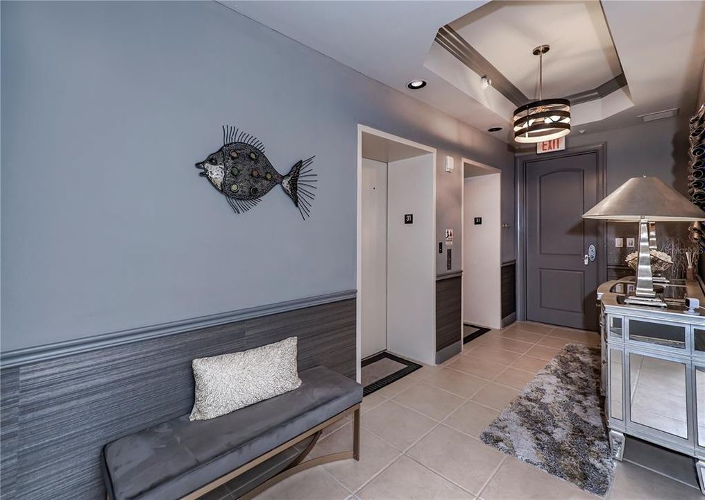 En Venta: $1,250,000 (3 camas, 2 baños, 2230 Pies cuadrados)