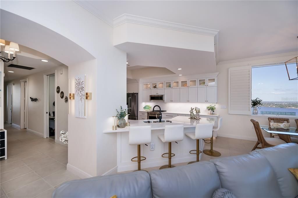 En Venta: $1,250,000 (3 camas, 2 baños, 2230 Pies cuadrados)