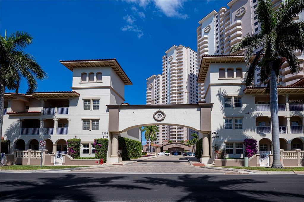 En Venta: $1,250,000 (3 camas, 2 baños, 2230 Pies cuadrados)