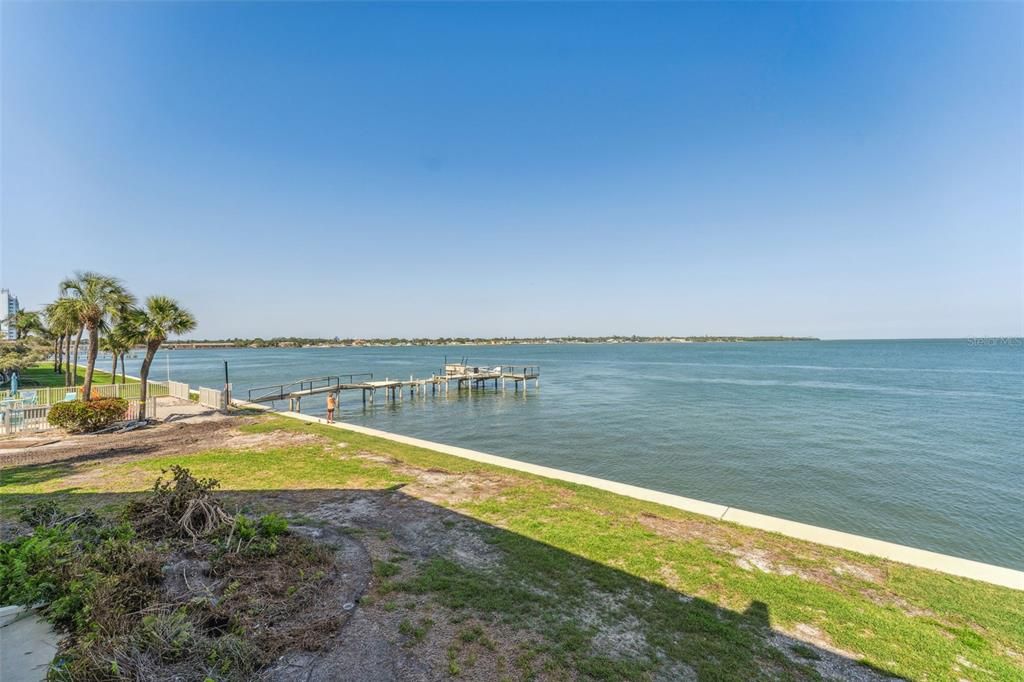 For Sale: $350,000 (2 beds, 2 baths, 1280 Square Feet)