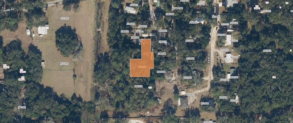 待售: $10,700 (0.41 acres)