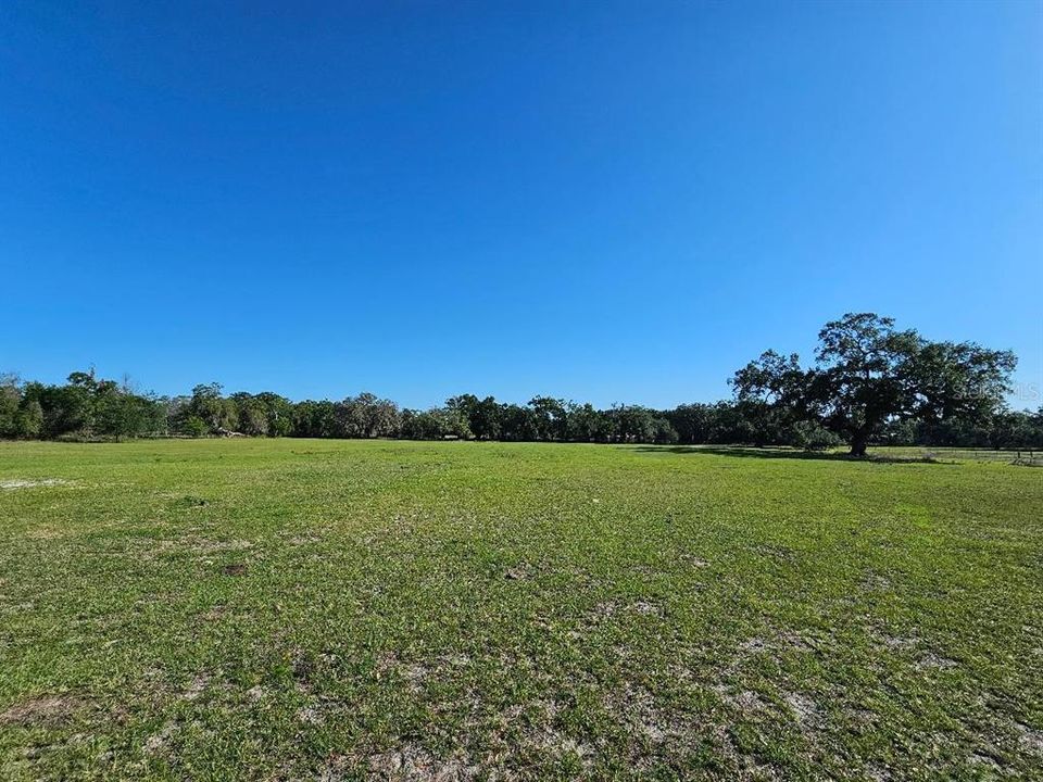 En Venta: $599,999 (20.31 acres)