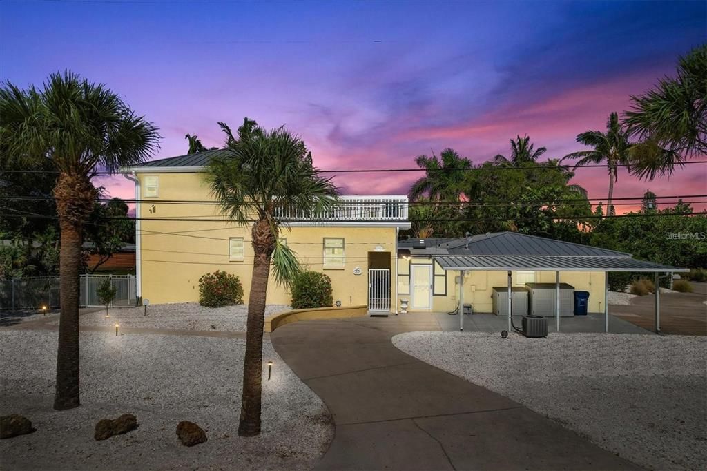 For Rent: $12,600 (2 beds, 2 baths, 1144 Square Feet)