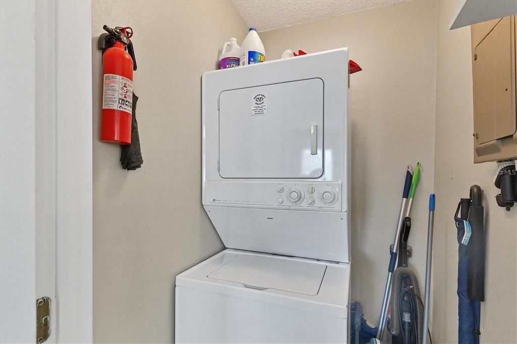 For Rent: $12,600 (2 beds, 2 baths, 1144 Square Feet)