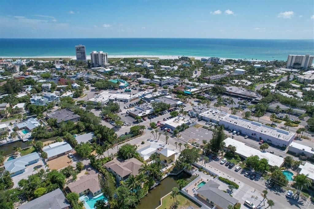 For Rent: $12,600 (2 beds, 2 baths, 1144 Square Feet)