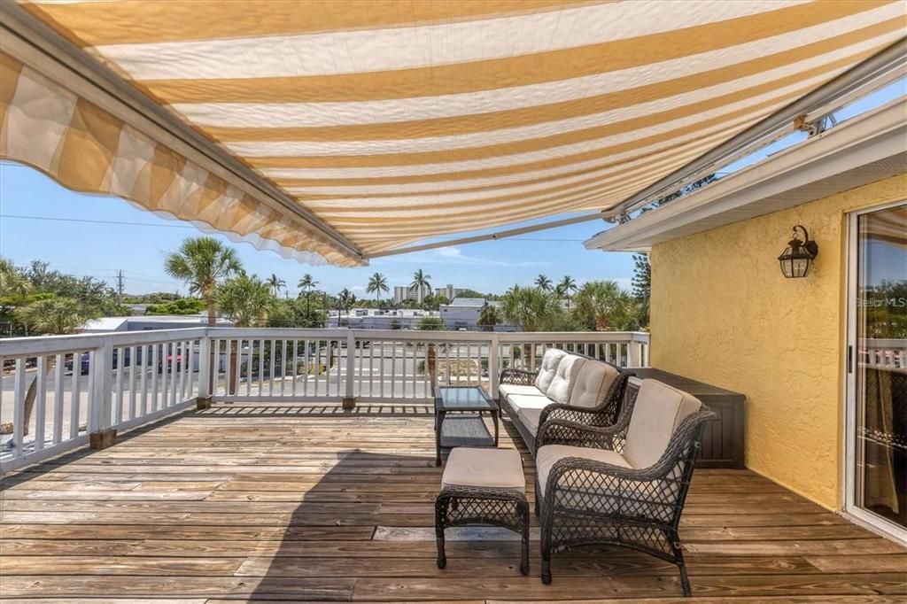 For Rent: $12,600 (2 beds, 2 baths, 1144 Square Feet)