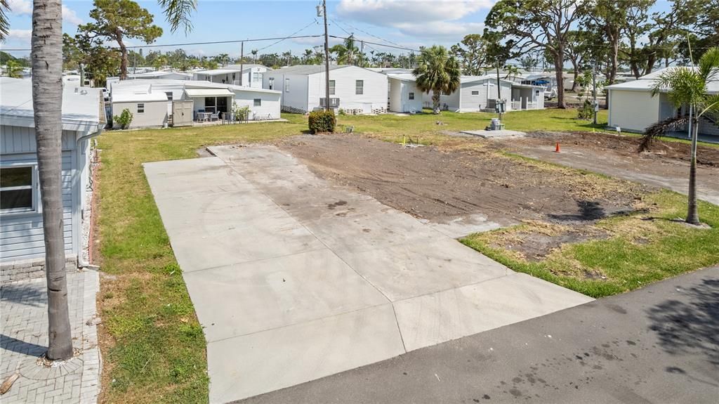 На продажу: $90,000 (0.10 acres)