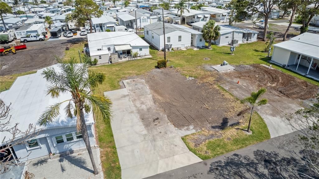 На продажу: $90,000 (0.10 acres)