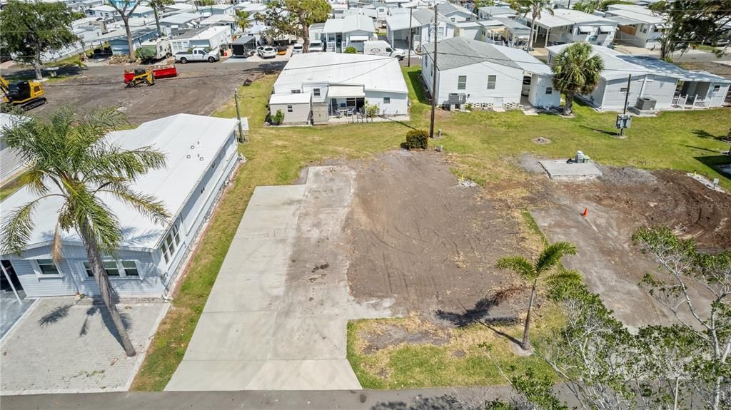 На продажу: $90,000 (0.10 acres)