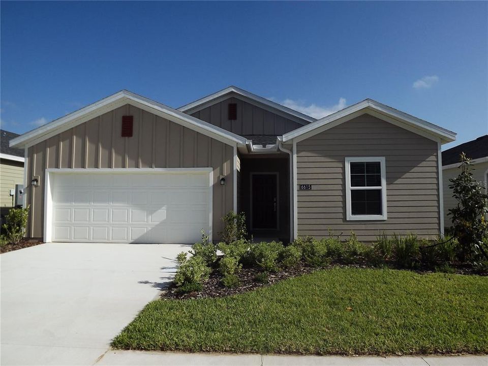 Recently Rented: $2,295 (4 beds, 3 baths, 1943 Square Feet)