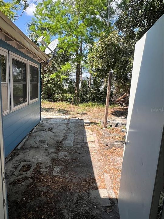 For Sale: $299,900 (5 beds, 0 baths, 1760 Square Feet)