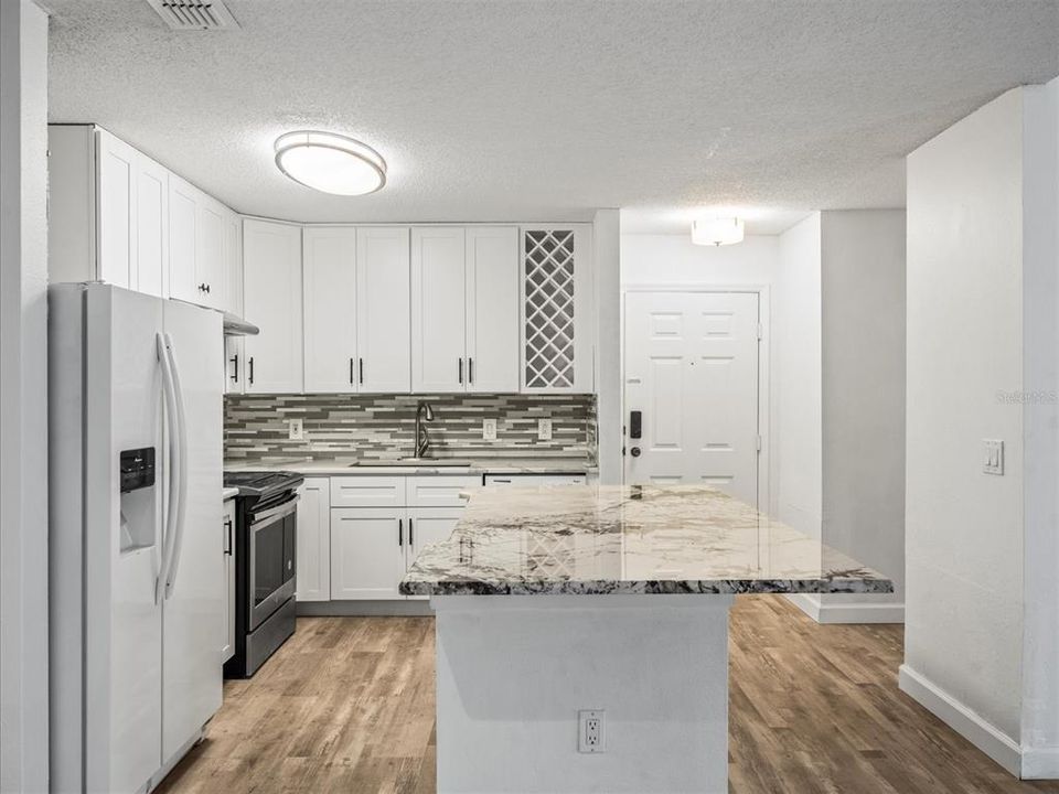 Activo con contrato: $173,500 (2 camas, 2 baños, 1164 Pies cuadrados)