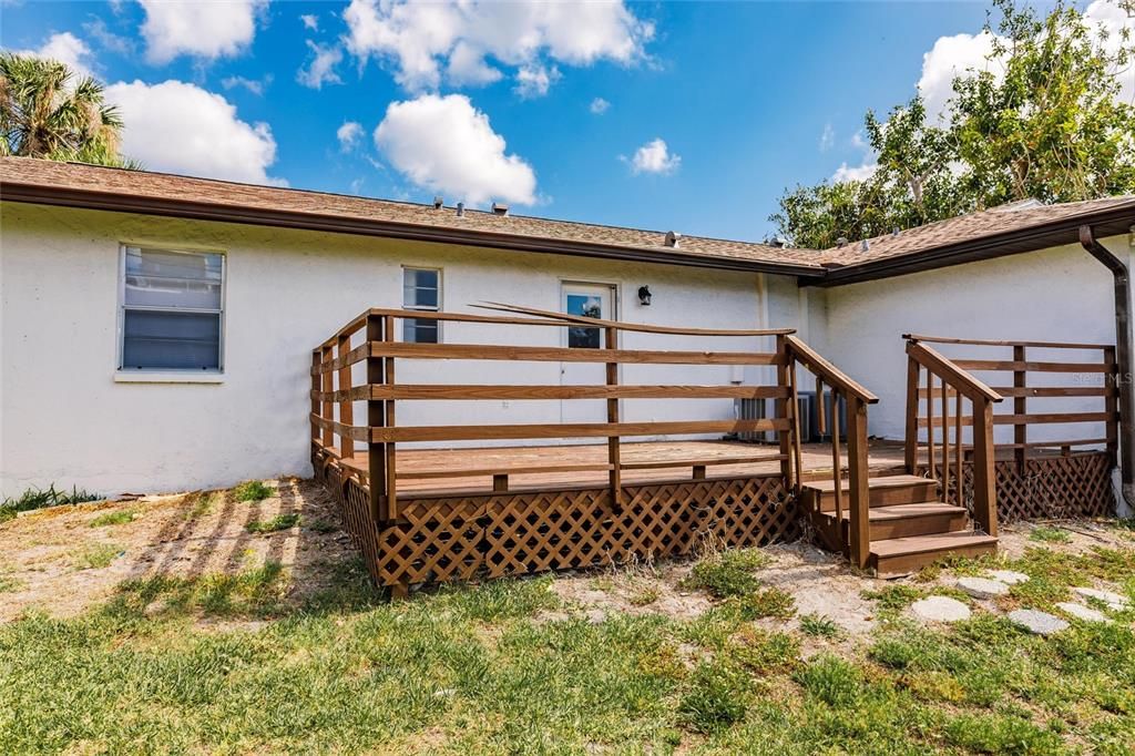 En Venta: $349,000 (5 camas, 0 baños, 2340 Pies cuadrados)