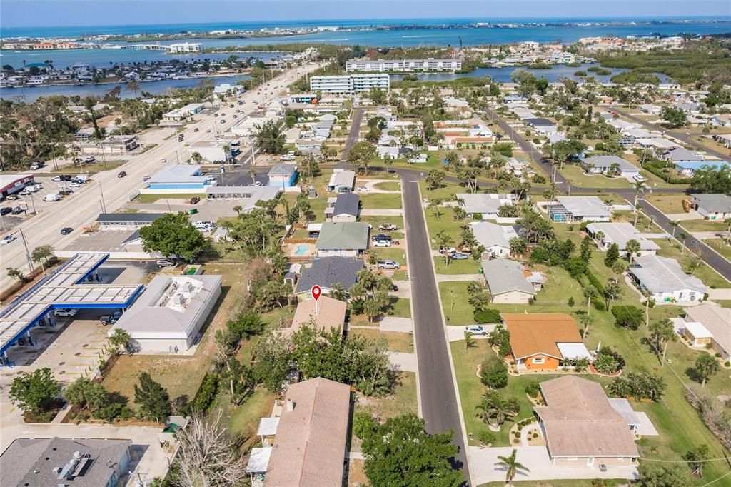 En Venta: $349,000 (5 camas, 0 baños, 2340 Pies cuadrados)