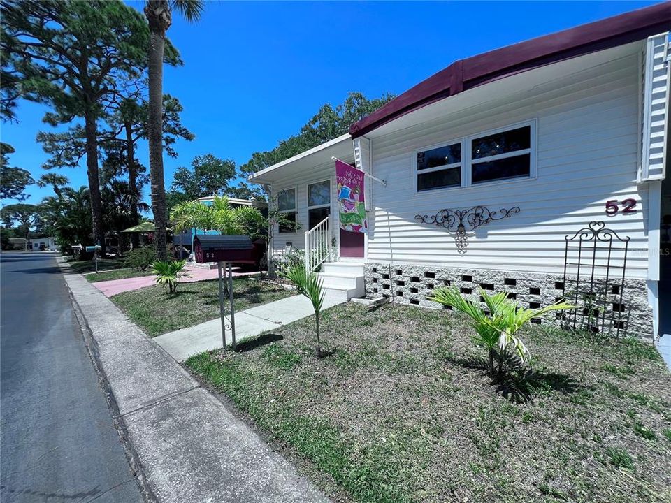 На продажу: $129,900 (2 спален, 2 ванн, 1080 Квадратных фут)