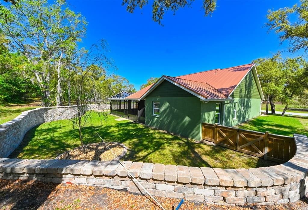 На продажу: $410,000 (3 спален, 2 ванн, 1878 Квадратных фут)