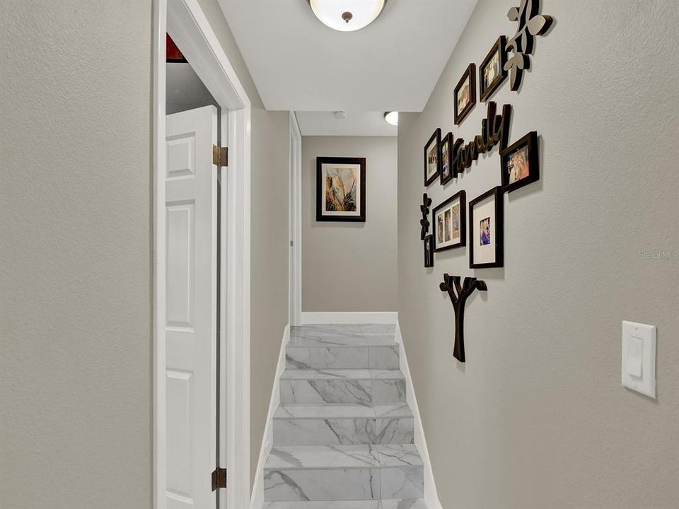 待售: $1,449,999 (5 贝兹, 2 浴室, 4001 平方英尺)