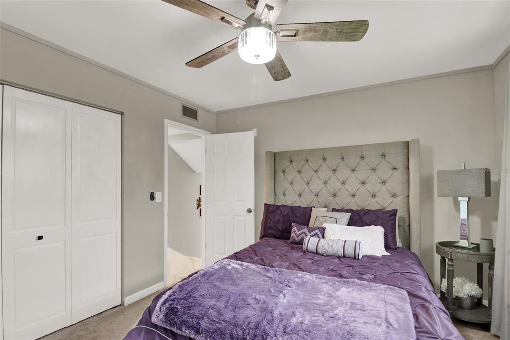 待售: $1,449,999 (5 贝兹, 2 浴室, 4001 平方英尺)