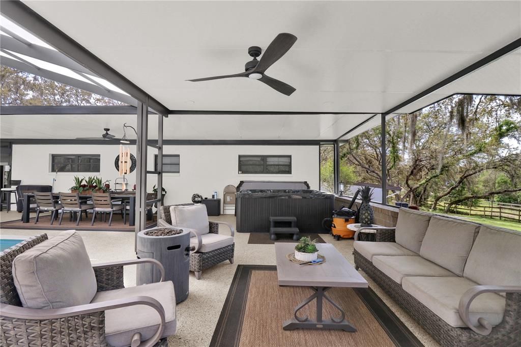 待售: $1,449,999 (5 贝兹, 2 浴室, 4001 平方英尺)