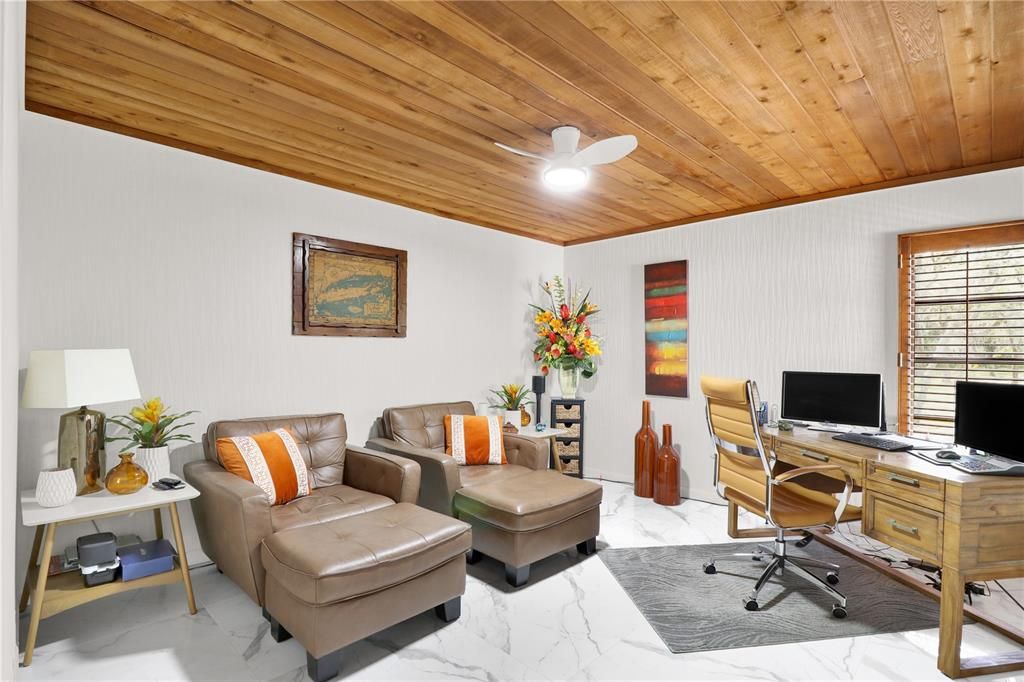 待售: $1,449,999 (5 贝兹, 2 浴室, 4001 平方英尺)