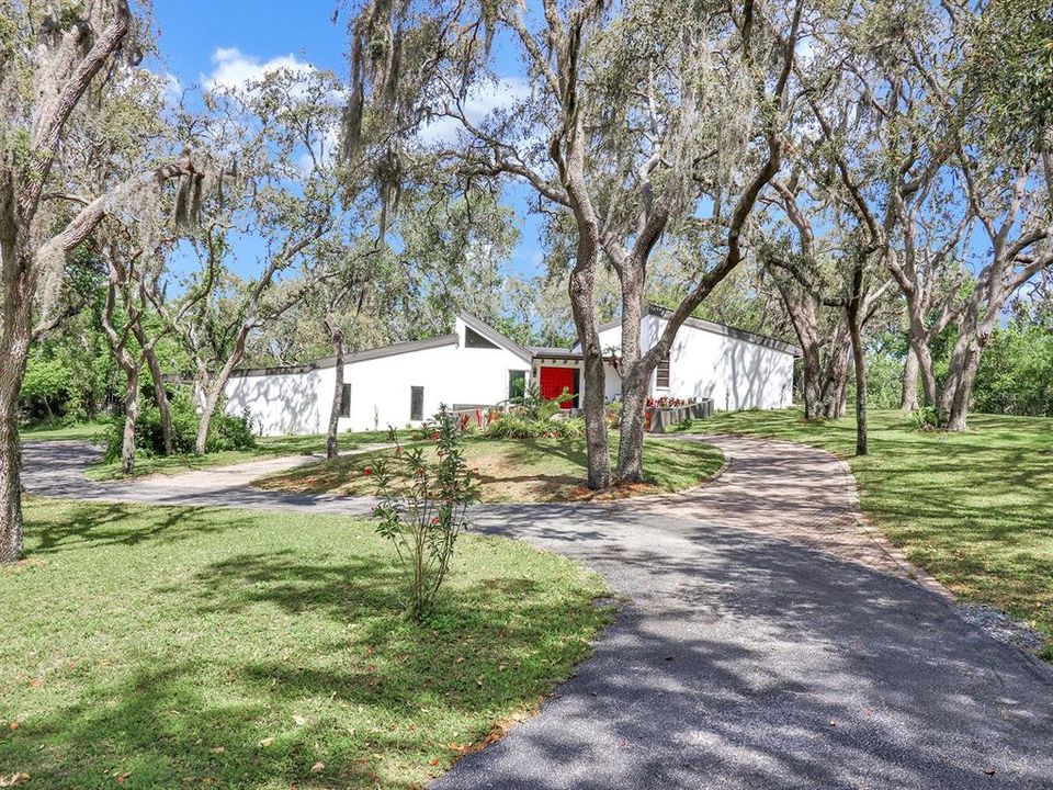 待售: $1,449,999 (5 贝兹, 2 浴室, 4001 平方英尺)