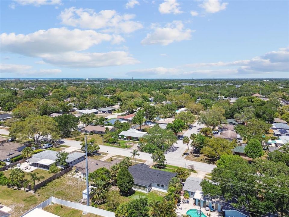 Active With Contract: $407,700 (3 beds, 2 baths, 1230 Square Feet)