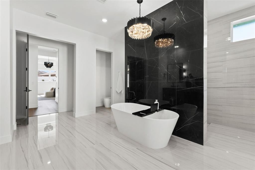 待售: $1,124,990 (6 贝兹, 4 浴室, 3513 平方英尺)