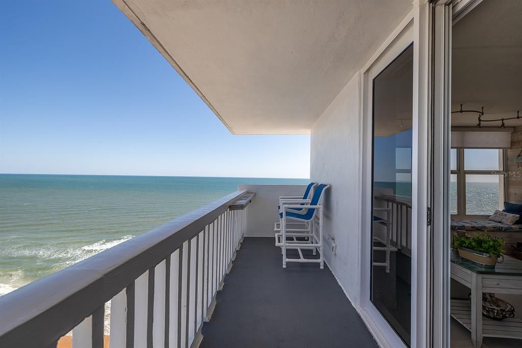 待售: $299,900 (2 贝兹, 2 浴室, 1058 平方英尺)