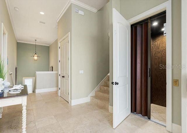 待售: $3,498,500 (7 贝兹, 6 浴室, 5158 平方英尺)