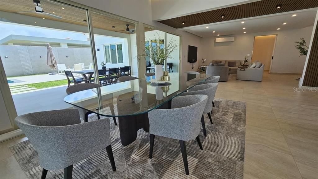 待售: $4,500,000 (5 贝兹, 6 浴室, 5800 平方英尺)