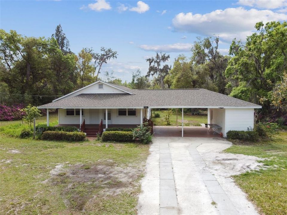 Activo con contrato: $310,000 (3 camas, 2 baños, 1456 Pies cuadrados)