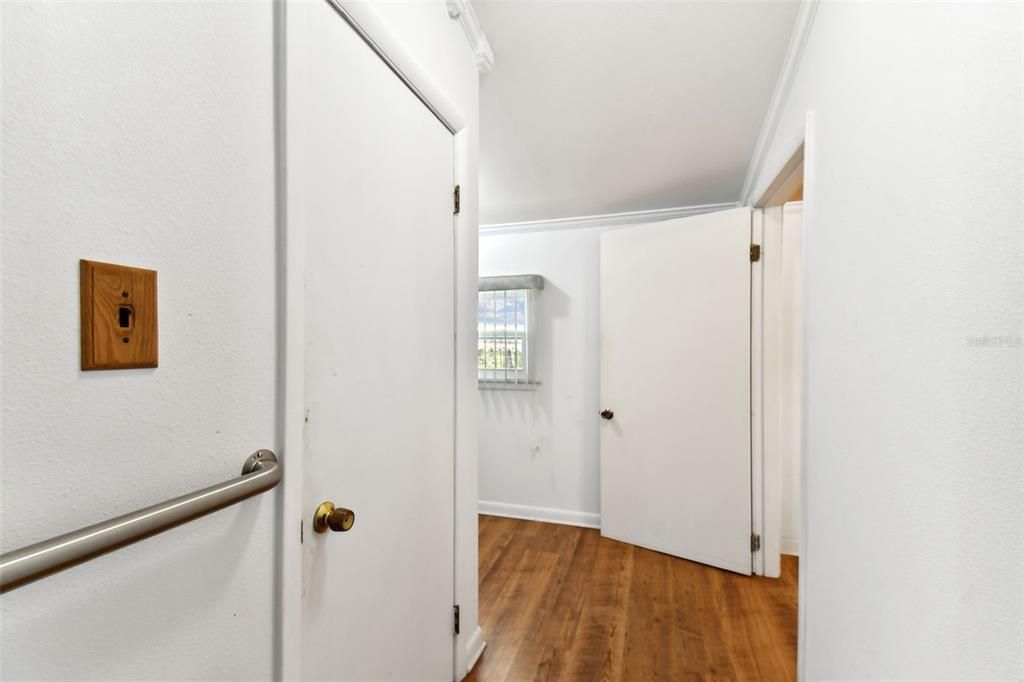 Activo con contrato: $310,000 (3 camas, 2 baños, 1456 Pies cuadrados)