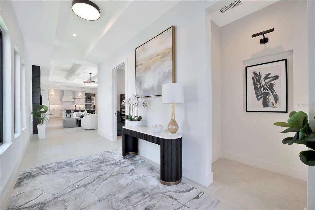 For Sale: $1,025,000 (3 beds, 2 baths, 2354 Square Feet)