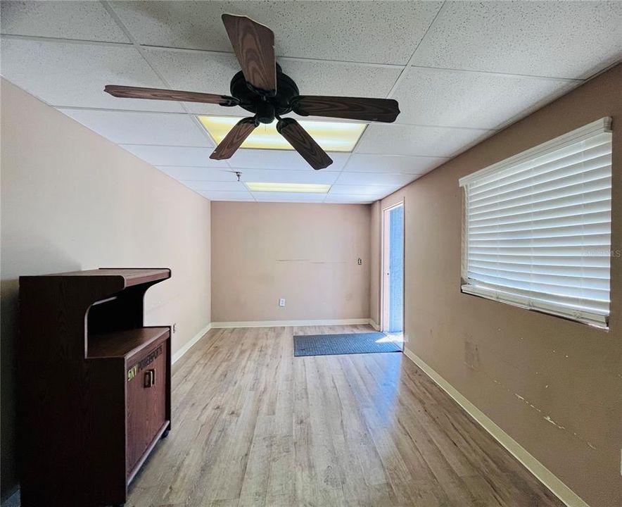 待售: $12,000 (0 贝兹, 0 浴室, 0 平方英尺)