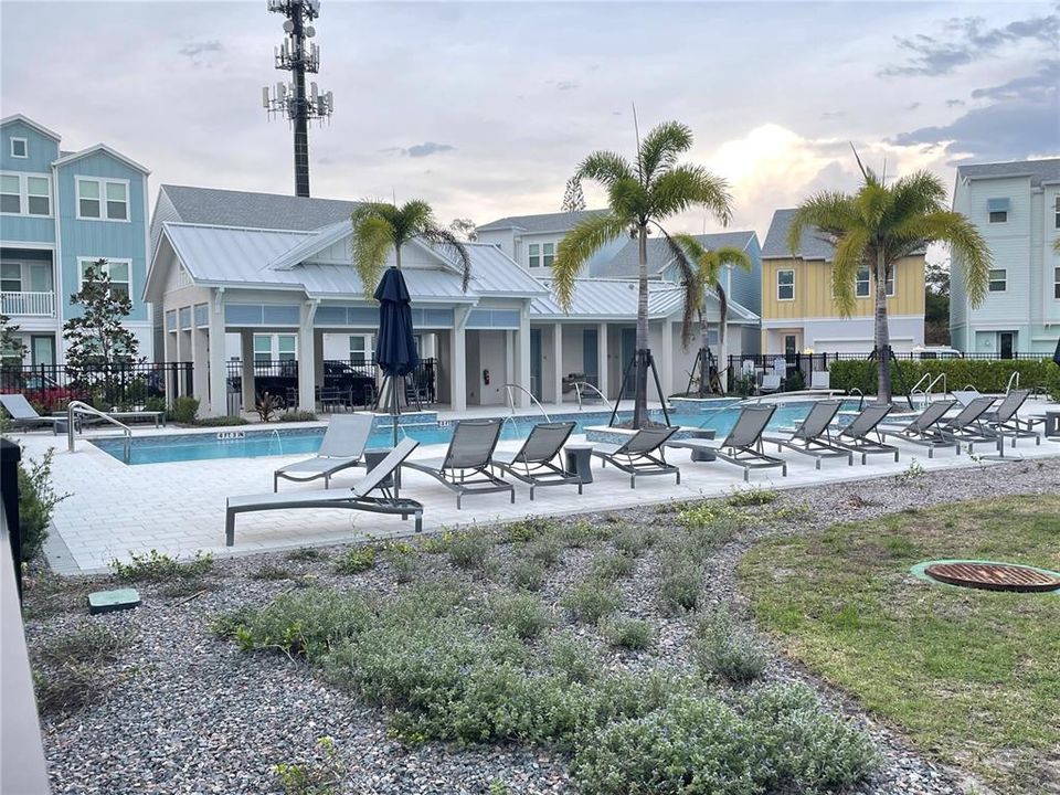 For Rent: $3,600 (3 beds, 3 baths, 2032 Square Feet)