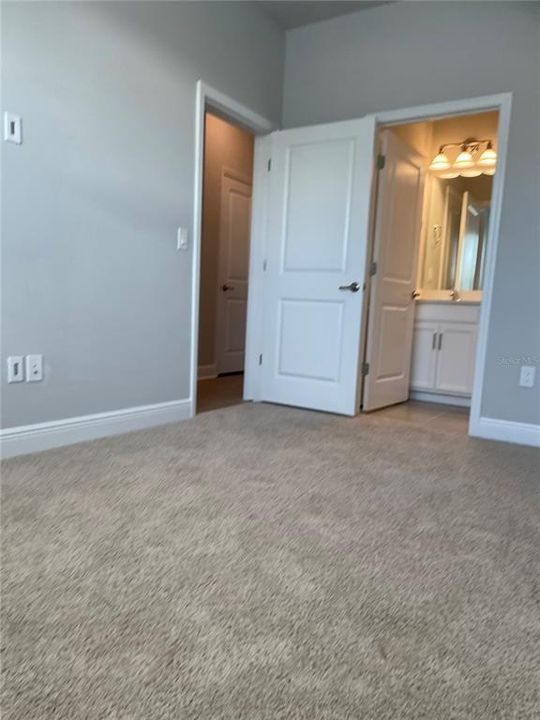 For Rent: $3,600 (3 beds, 3 baths, 2032 Square Feet)