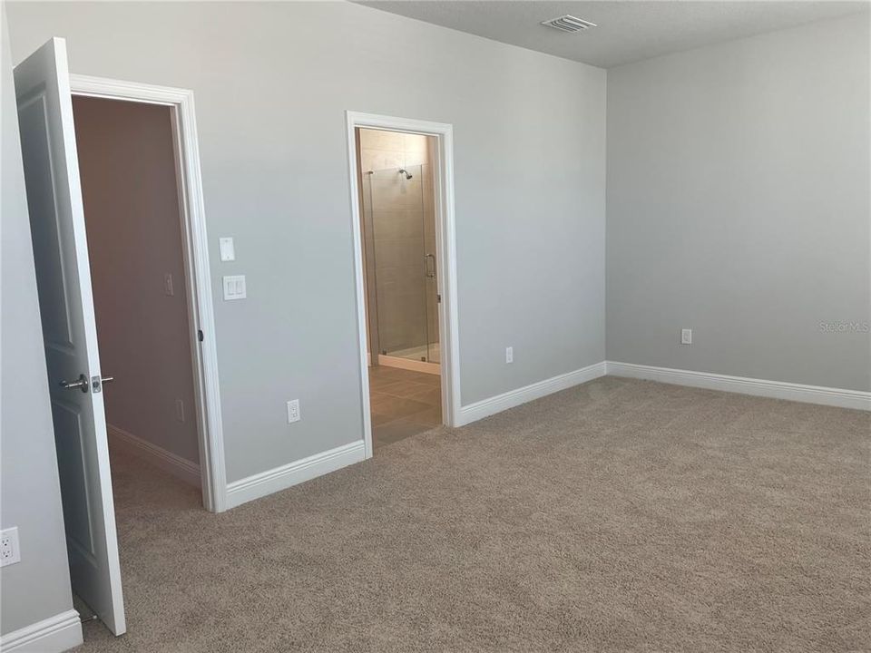 For Rent: $3,600 (3 beds, 3 baths, 2032 Square Feet)