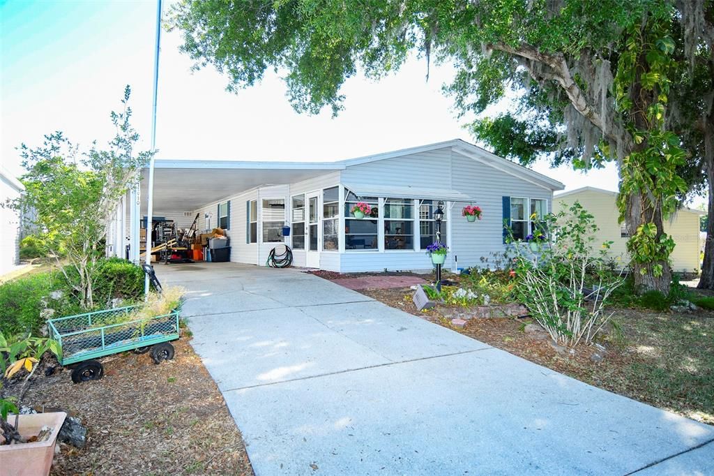 For Sale: $179,000 (2 beds, 2 baths, 1463 Square Feet)