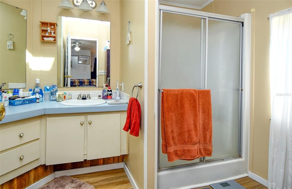 For Sale: $179,000 (2 beds, 2 baths, 1463 Square Feet)