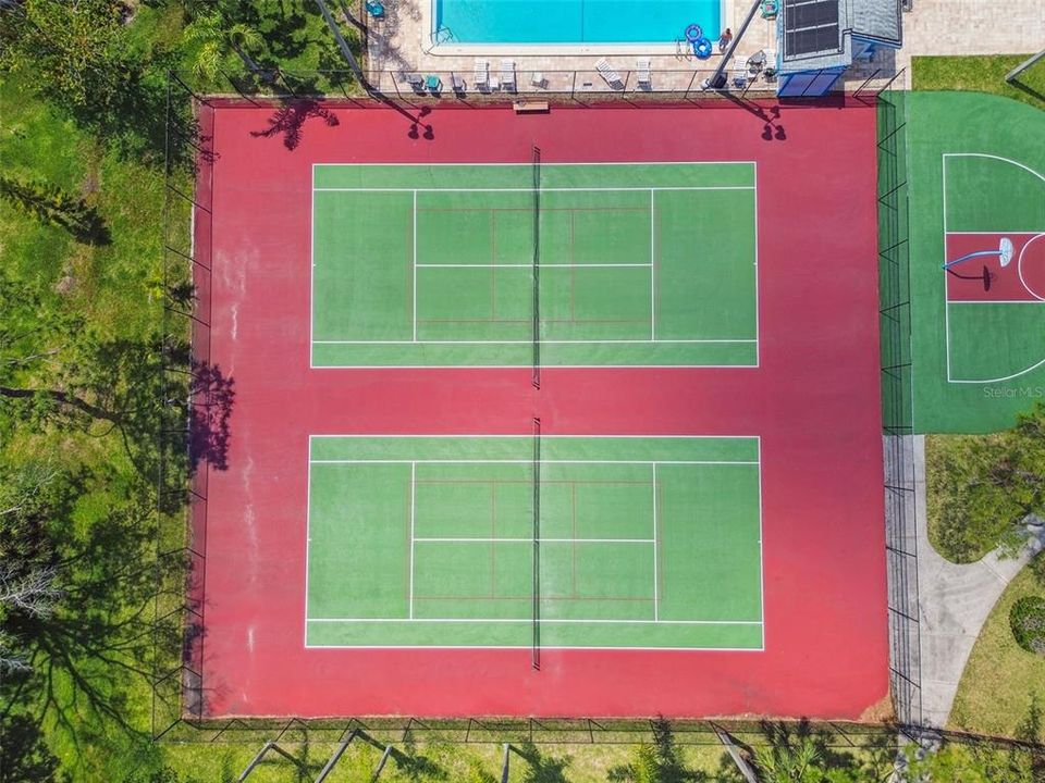 For Sale: $169,000 (2 beds, 2 baths, 915 Square Feet)