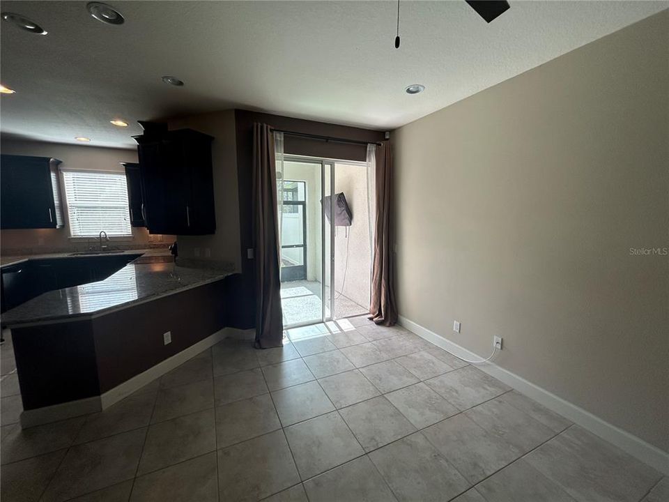 For Sale: $330,000 (3 beds, 2 baths, 1525 Square Feet)