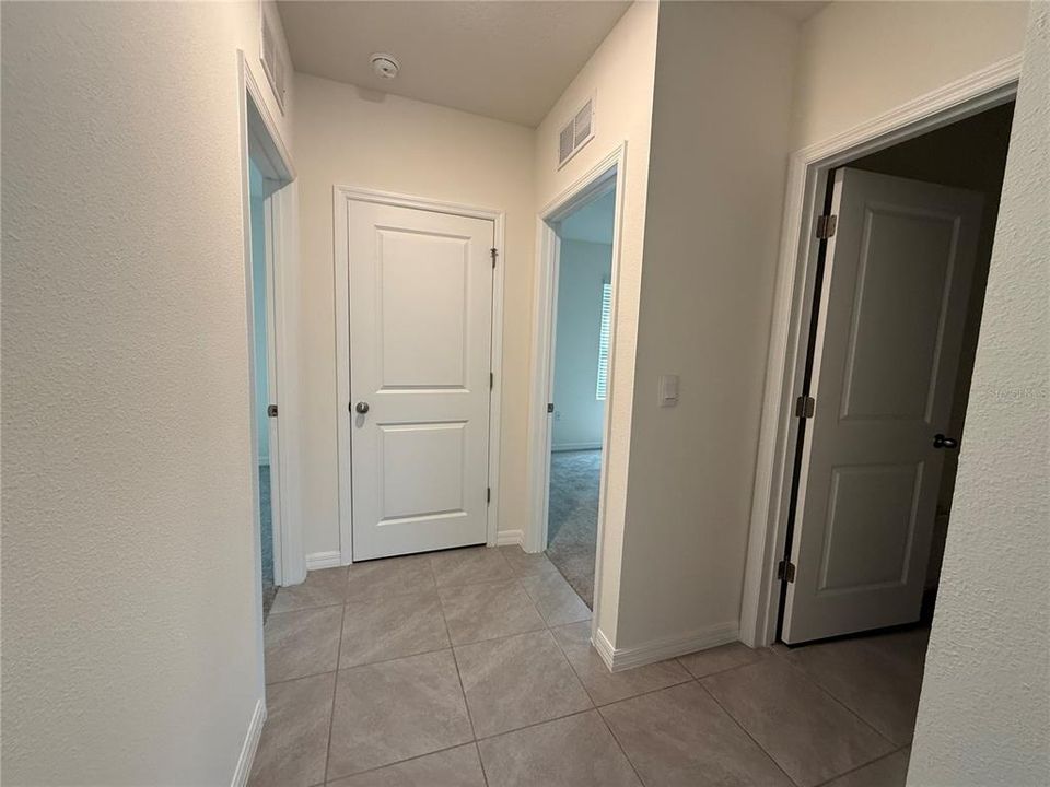 出租: $2,500 (3 贝兹, 2 浴室, 1566 平方英尺)