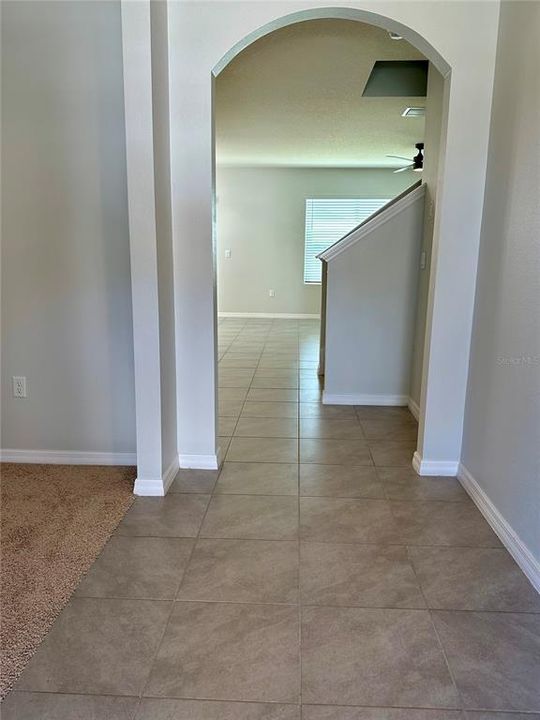 En Renta: $3,000 (5 camas, 3 baños, 2674 Pies cuadrados)