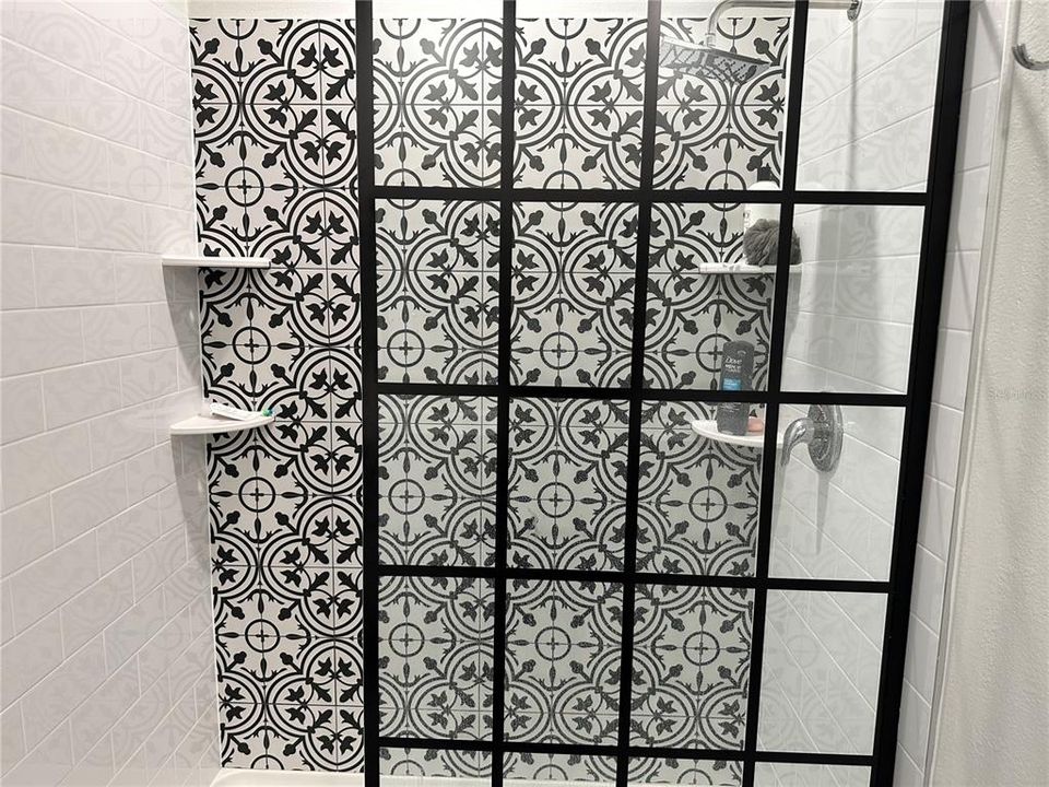 En Renta: $3,000 (5 camas, 3 baños, 2674 Pies cuadrados)