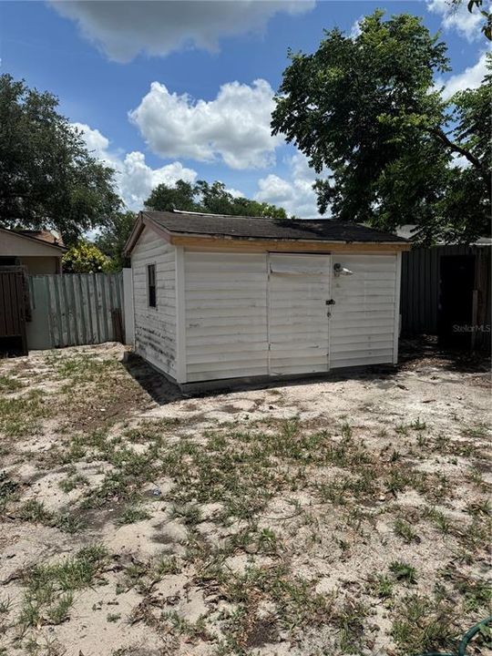 Active With Contract: $240,000 (3 beds, 2 baths, 1066 Square Feet)