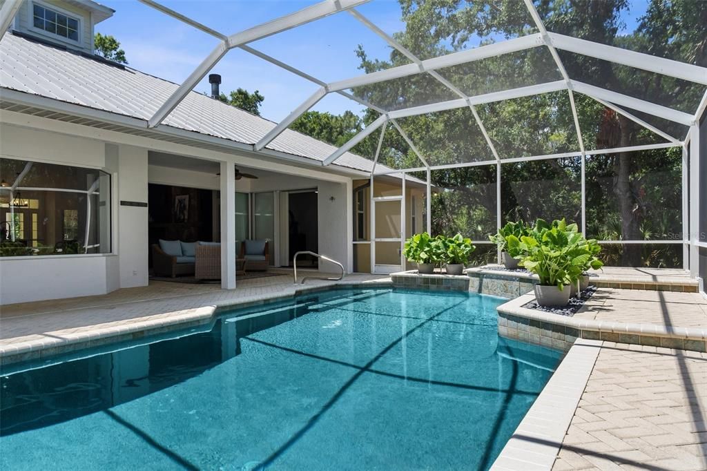 На продажу: $1,325,000 (3 спален, 2 ванн, 2391 Квадратных фут)