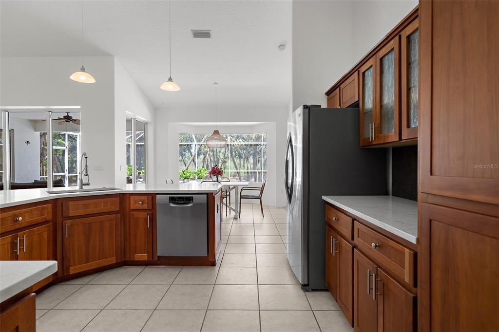 На продажу: $1,325,000 (3 спален, 2 ванн, 2391 Квадратных фут)